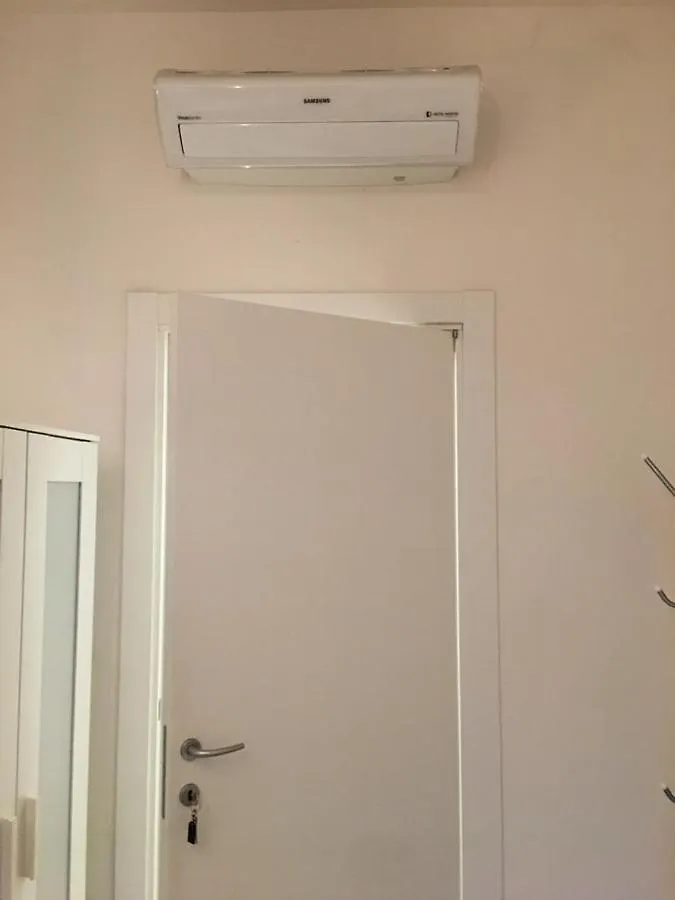 Bed & Breakfast Affittacamere Real Fly Bologna Italy